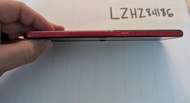 Mint
													Motorola Razr Ultra (2025) - AT&T, PANTONE Rio Red, 512 GB, 16 GB, photo 3 of 9