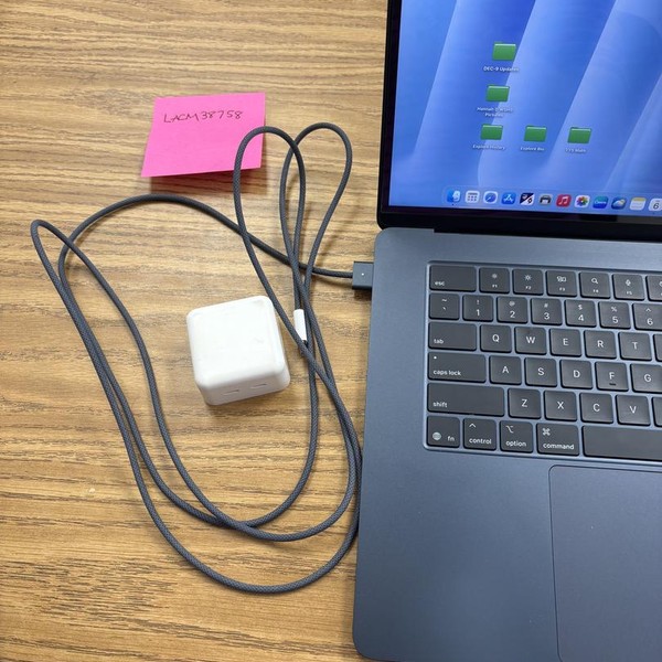 MacBook Air 2025 (M4) - 15 inch - 256 GB, Midnight, 16 GB, Apple M4