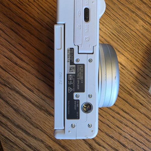 Sony ZV-1 Mark II - White