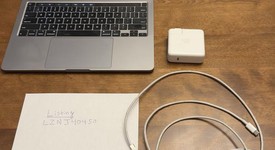 Mint
													MacBook Pro 2018 (With Touch Bar) - 13" - I5, Gray, 256 GB, 8 GB, photo 1 of 6