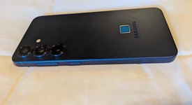 Good
													Samsung Galaxy S25 - Mint Mobile, Navy Blue, 128 GB, 12 GB, SM-S931U, photo 3 of 6
