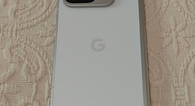 Mint
													Google Pixel 9 Pro Fold - Unlocked, Porcelain, 512 GB, GGH2X, photo 3 of 18
