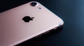 Good
													Apple iPhone 7 - Boost, Rose Gold, 32 GB, A1660, photo 4 of 10