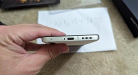 Mint
													vivo IQOO 11 - Unlocked Non-US, White, 256 GB, 16 GB, photo 4 of 8