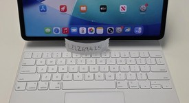 Good
													Apple iPad Pro 12.9" 6th Gen 2022 - Unlocked, Gray, 128 GB, photo 1 of 12