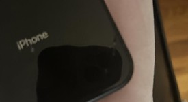 Good
													Apple iPhone Xr - Verizon, Black, 64 GB, A1984, photo 4 of 5