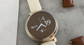 Good
													Garmin Lily - Gold, Classic, photo 2 of 10