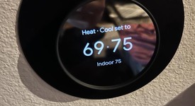 Mint
													Nest Thermostat 4th Gen - Charcoal, photo 1 of 5
