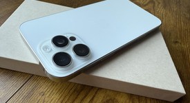 Mint
													Apple iPhone 16 Pro Max - Unlocked, White, 256 GB, A3084, photo 4 of 13
