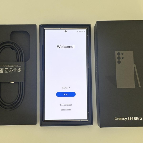 Samsung Galaxy S24 Ultra - Unlocked, 256 GB, Gray, 12 GB, SM-S928U1
