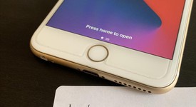 Mint
													Apple iPhone 6S Plus - T-Mobile, Gold, 64 GB, A1687, photo 2 of 9