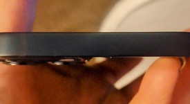 Mint
													Apple iPhone 13 - Unlocked, Midnight, 128 GB, A2482, photo 4 of 15