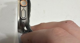 Good
													Apple Watch Ultra 49mm - AT&T, Titanium, A2622, photo 4 of 6