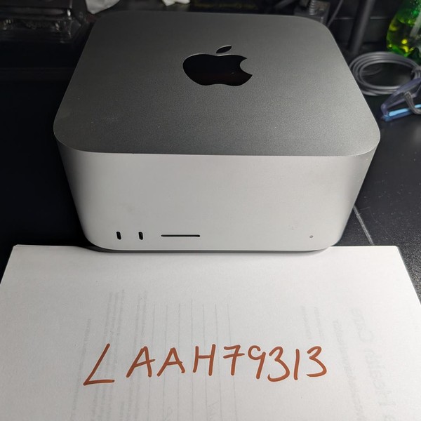 Mac Studio 2023 - Apple M2 Max, 2 TB, 64 GB, 30 Core GPU