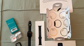 Mint
													Apple Watch SE 3rd Gen 44mm - Midnight, A3325 - GPS, photo 2 of 8