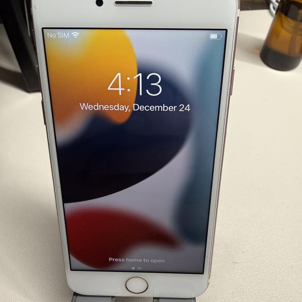 Apple iPhone 7 - Unlocked, 32 GB, Rose Gold, A1660