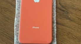Fair
													Apple iPhone Xr - Unlocked, Coral, 64 GB, A1984, photo 3 of 10