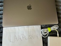 MacBook Pro 2017 (With Touch Bar) - 15"