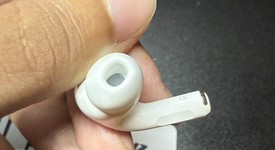 Used
													Apple AirPods Pro 2 - USB-C, photo 1 of 4