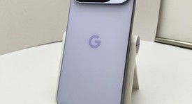 Fair
													Google Pixel 10 - Unlocked, Frost, 128 GB, GLBW0, photo 3 of 7