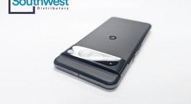 Good
													Google Pixel 8 Pro - Unlocked, Obsidian, 128 GB, 12 GB, GC3VE, Sub-6 5G, photo 3 of 10