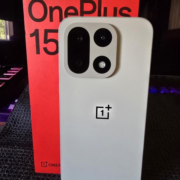 OnePlus 15 - Unlocked, 512 GB, Sand Storm, 16 GB