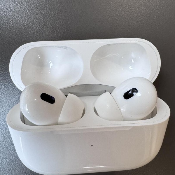 Apple AirPods Pro 2 - USB-C