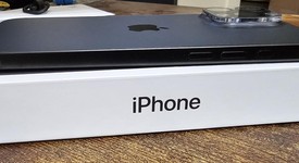 Mint
													Apple iPhone 16 Pro Max - Xfinity, Black, 256 GB, A3084, photo 4 of 8