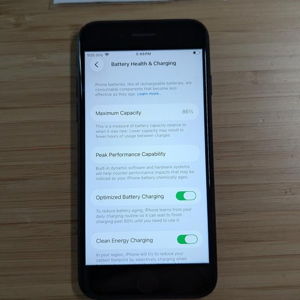 Apple iPhone SE 3rd Gen 2022 - Unlocked, 256 GB, Midnight, A2595