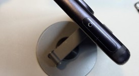 Good
													Moto Z4 - Verizon, Gray, 128 GB, 4 GB, photo 3 of 6