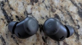 Used
													Google Pixel Buds Pro - Charcoal, photo 4 of 5