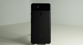 Mint
													Google Pixel 3 XL - Unlocked, Black, 64 GB, Google Edition, photo 5 of 7