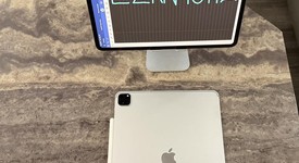 Good
													Apple iPad Pro 12.9" 6th Gen 2022 - Unlocked, Silver, 512 GB, photo 3 of 15