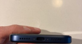 Good
													Apple iPhone 17 Pro - Unlocked, Deep Blue, 256 GB, A3256, photo 4 of 10