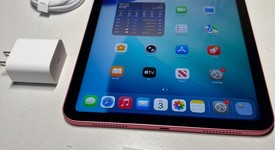 Mint
													Apple iPad 11th Gen - Wi-Fi, Pink, 128 GB, A3354, photo 1 of 6