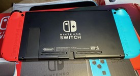 Good
													Nintendo Switch - Red & Blue, 32 GB, photo 4 of 4