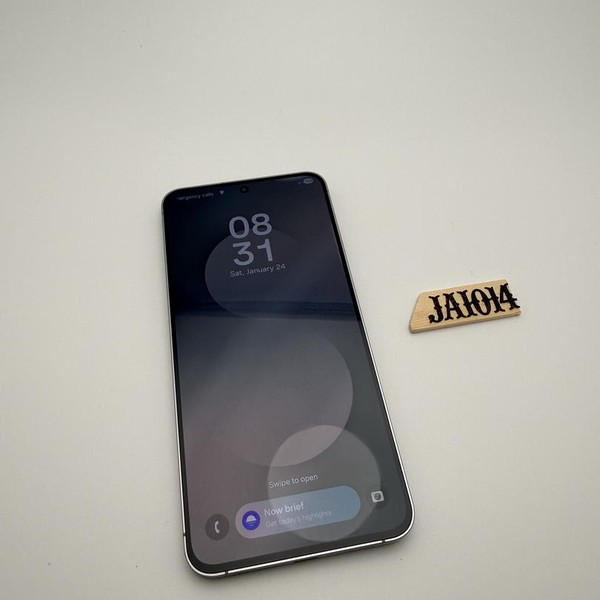 Samsung Galaxy S25 FE - Unlocked, 128 GB, Black, SM-S731U1