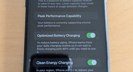 Good
													Apple iPhone Xr - Unlocked, Black, 64 GB, A1984, photo 3 of 5