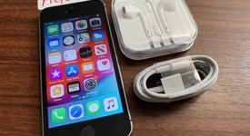 Good
													Apple iPhone SE 1st Gen 2016 - Unlocked, Grey, 16 GB, A1662, photo 1 of 4
