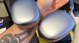 Used
													Apple AirPods Max - Sky Blue, photo 3 of 6