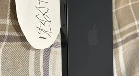 Mint
													Apple iPhone 15 - Unlocked, Black, 256 GB, A2846, photo 5 of 8
