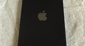 Mint
													Apple iPhone 13 - Unlocked, Midnight, 128 GB, A2482, photo 3 of 11