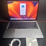 Good MacBook Pro 2017 (No Touch Bar) - 13 inch - I5, Gray, 256 GB, 16 GB