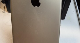 Good
													Apple iPhone 6 Plus - Unlocked, Gold, 64 GB, A1524, photo 2 of 7