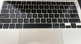 Mint
													MacBook Air 2022 (M2) - 13" - Apple M2, Silver, 256 GB, 16 GB, photo 5 of 5