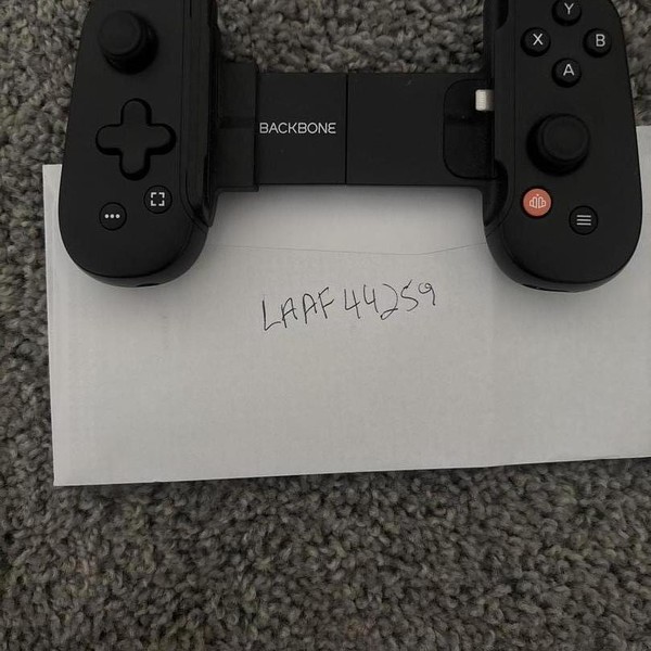 Backbone One Controller - Lightning (iPhone), Standard