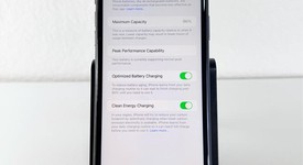 Good
													Apple iPhone Xr - Unlocked, Black, 64 GB, A1984, photo 3 of 7