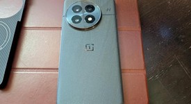 Good
													OnePlus 13 - Unlocked, Black Eclipse, 512 GB, 16 GB, photo 4 of 12
