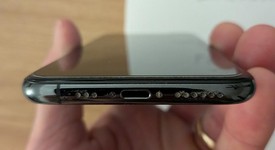 Good
													Apple iPhone Xs - Unlocked, Gray, 64 GB, A1920, photo 5 of 9