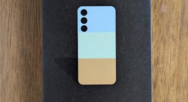 New
													Samsung Galaxy S24 - Unlocked, Green, 128 GB, 8 GB, SM-S921U1, photo 2 of 4